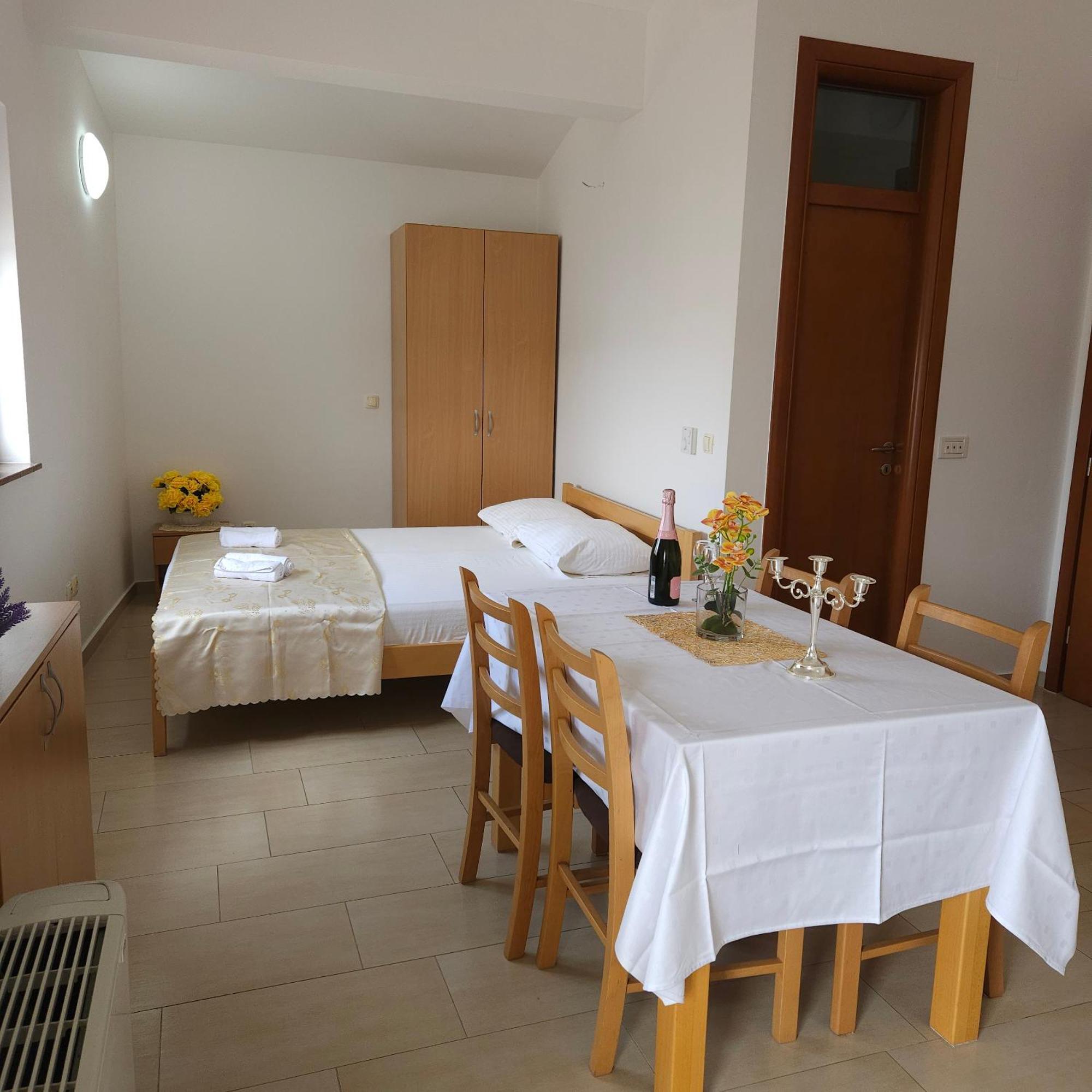 Apartments Cytrus Neum Εξωτερικό φωτογραφία