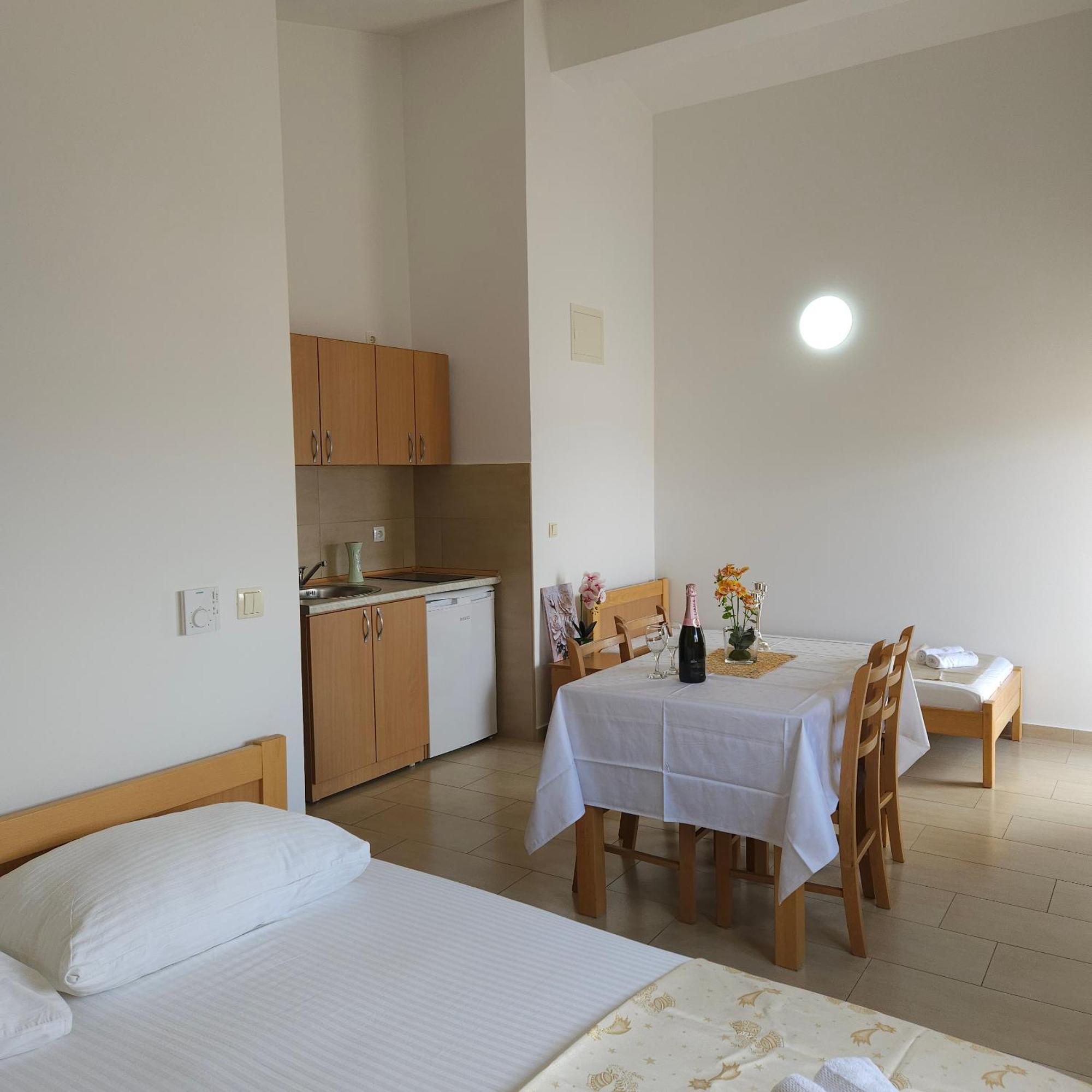 Apartments Cytrus Neum Εξωτερικό φωτογραφία